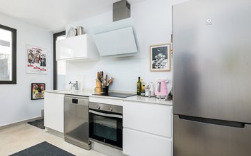 Property slide 16
