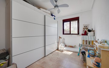 Property slide 20