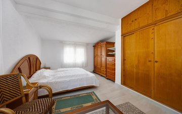 Property slide 24