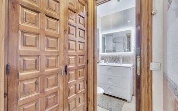 Property slide 24