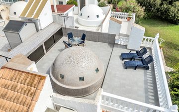 Property slide 31