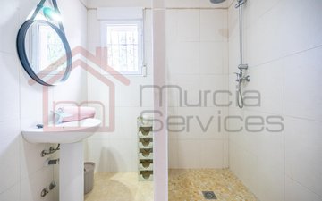 Property slide 22
