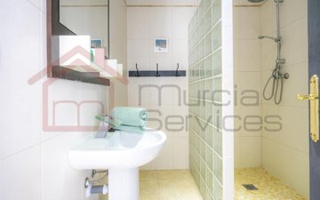 Property slide 20