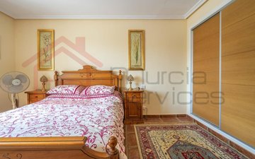 Property slide 31
