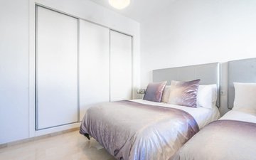 Property slide 32