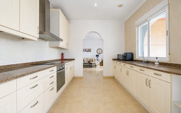Property slide 14