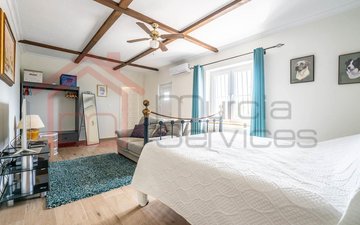 Property slide 34