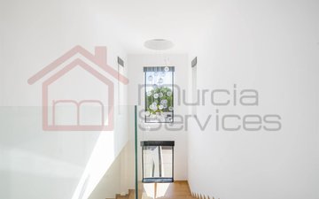 Property slide 32