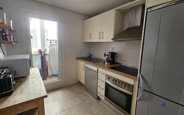 Property slide 6