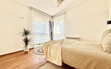Property slide 20