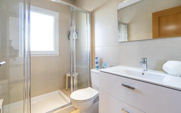 Property slide 21