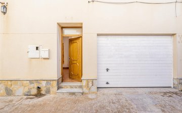 Property slide 36
