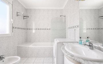 Property slide 27