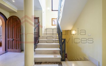 Property slide 19