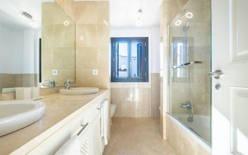 Property slide 20