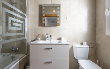 Property slide 20