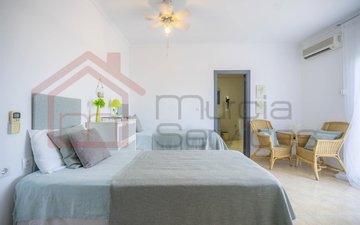 Property slide 17