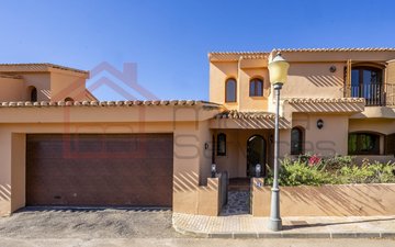 Property slide 25