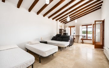 Property slide 16
