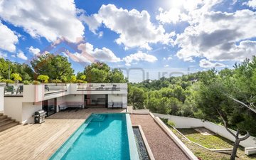 Property slide 37