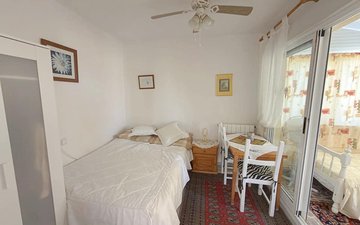 Property slide 27