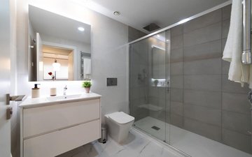 Property slide 10