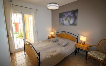 Property slide 25