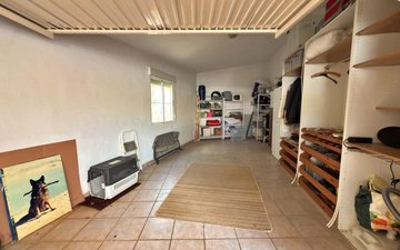 Property slide 33