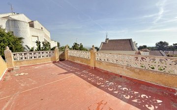 Property slide 25