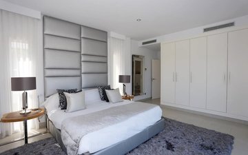 Property slide 21