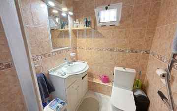 Property slide 34