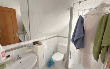 Property slide 19