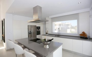 Property slide 14