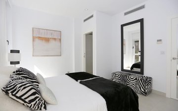 Property slide 17
