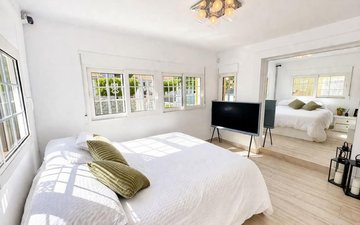 Property slide 21