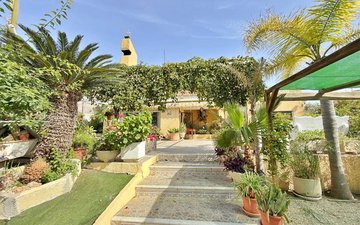 Property slide 10