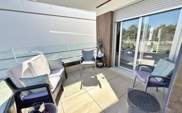 Property slide 28