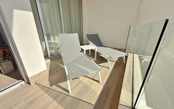 Property slide 25