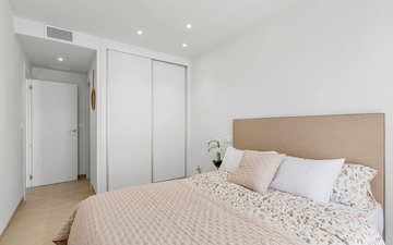 Property slide 22