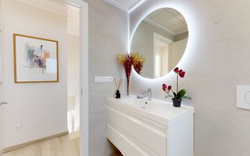 Property slide 19