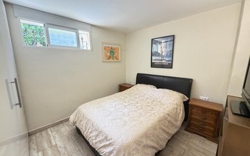 Property slide 22