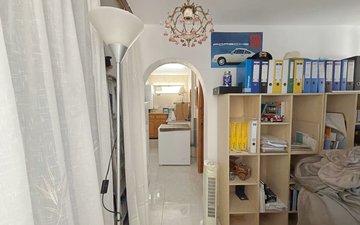 Property slide 33