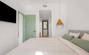 Property slide 17
