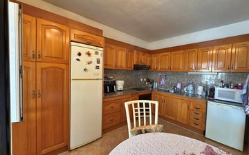 Property slide 21