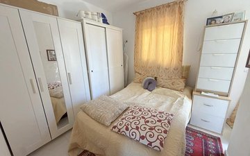 Property slide 17