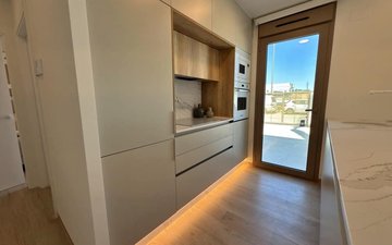Property slide 20