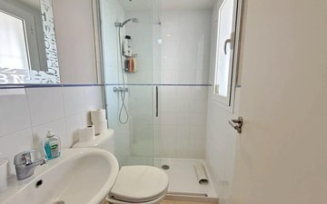Property slide 19
