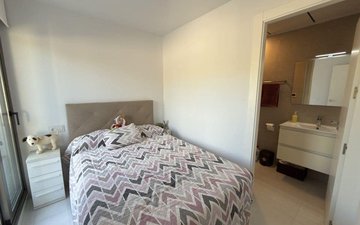 Property slide 20