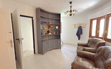 Property slide 15