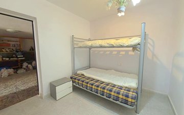 Property slide 22